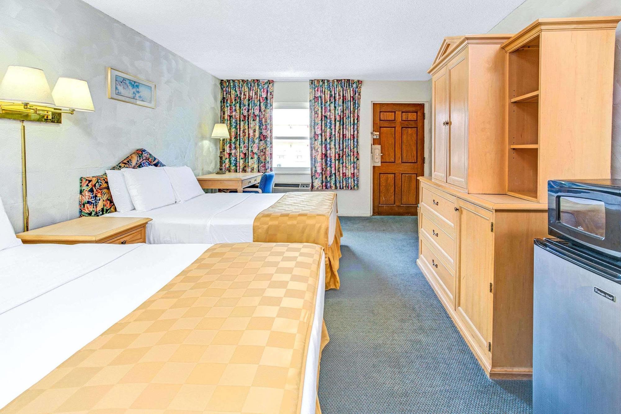 Knights Inn Kissimmee Extérieur photo